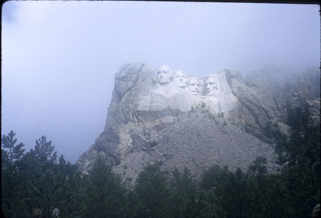 Mount Rushmore 04