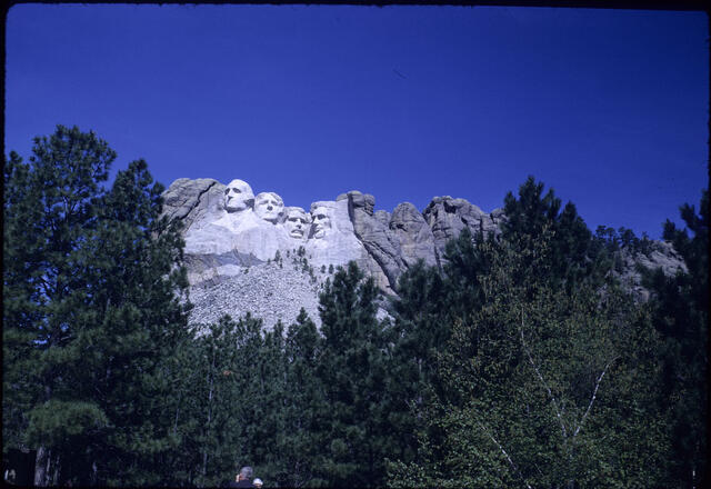 Mount Rushmore 03