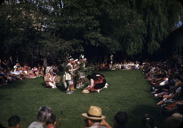 Indian Dancers4