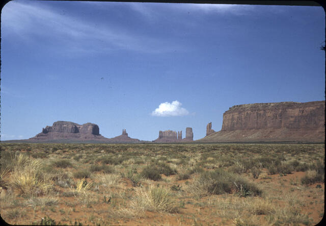 Monument Valley 01