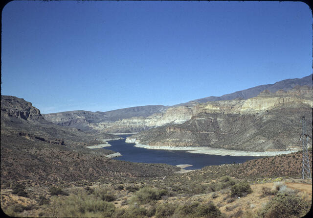 Apache Lake 02