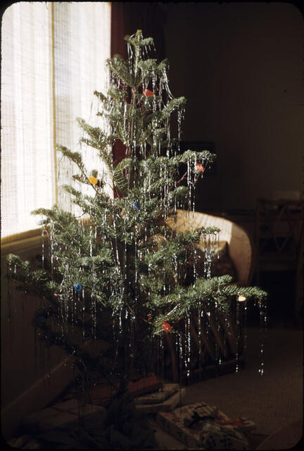 Christmas 1951 02