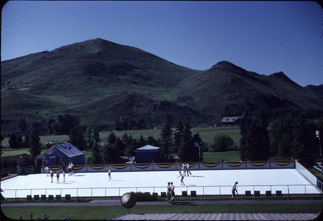 Ice Skating 3